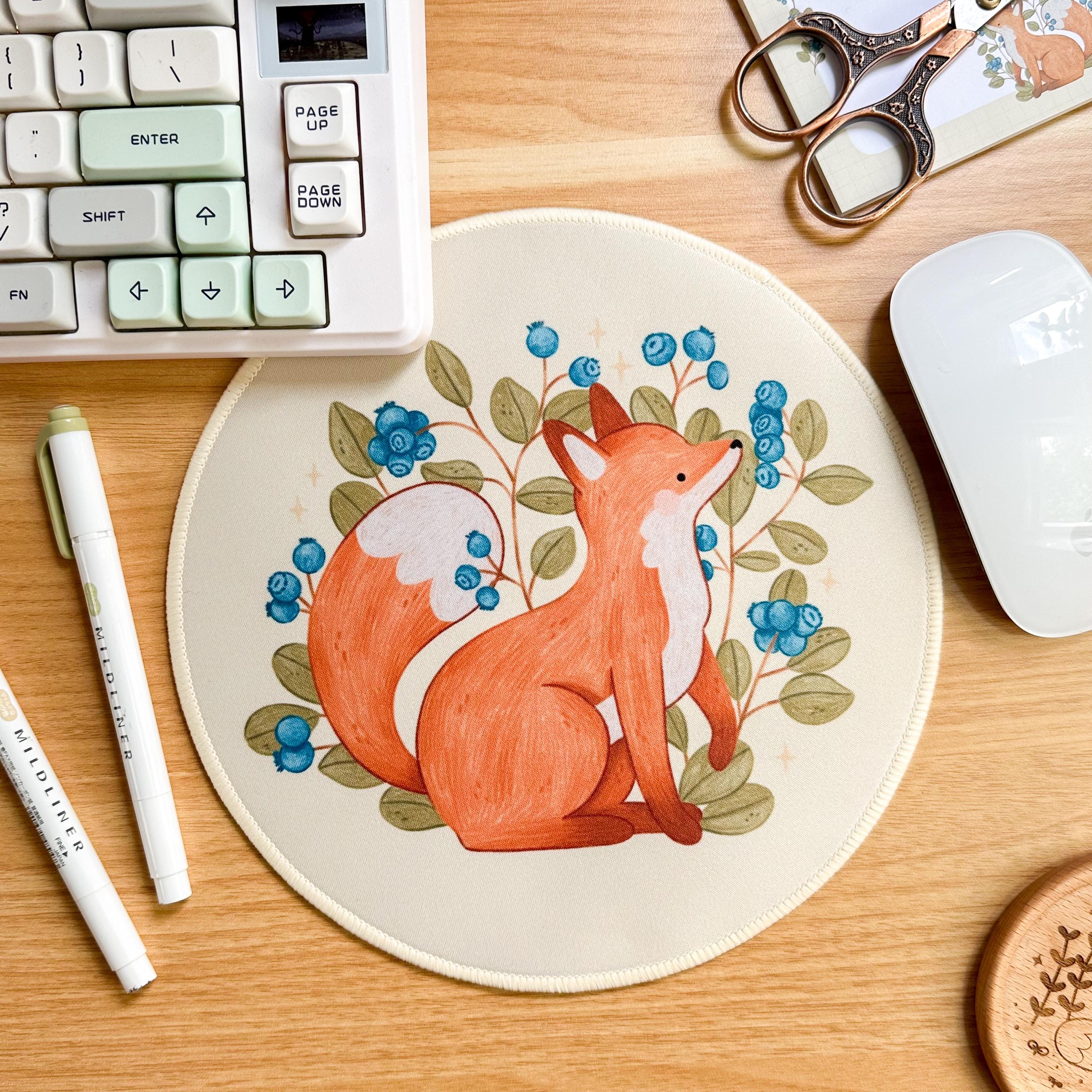 Round Waterproof Mousepad - Blueberry Fox – Anna Lunak Store