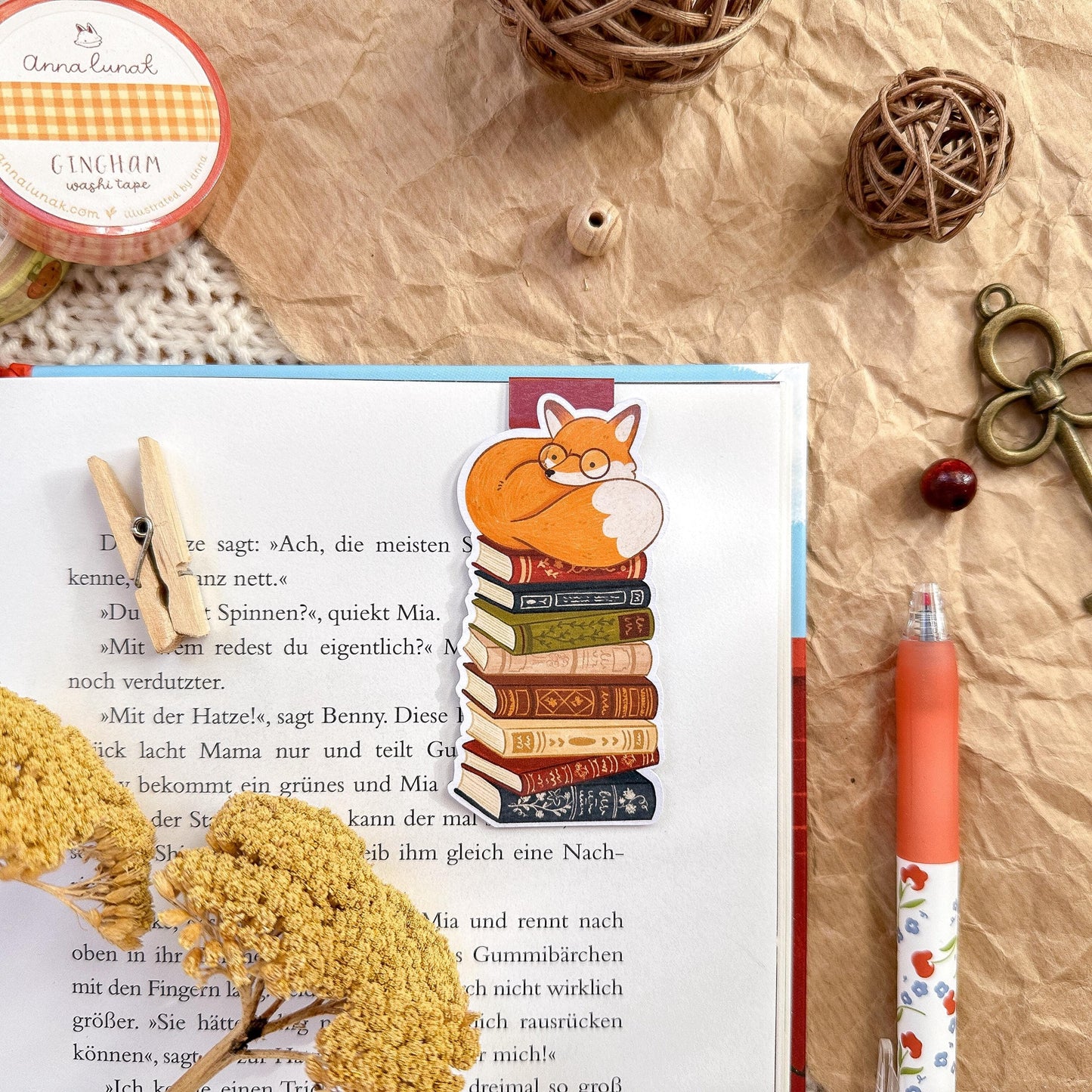 Magnetic Bookmark - Book Lover Fox