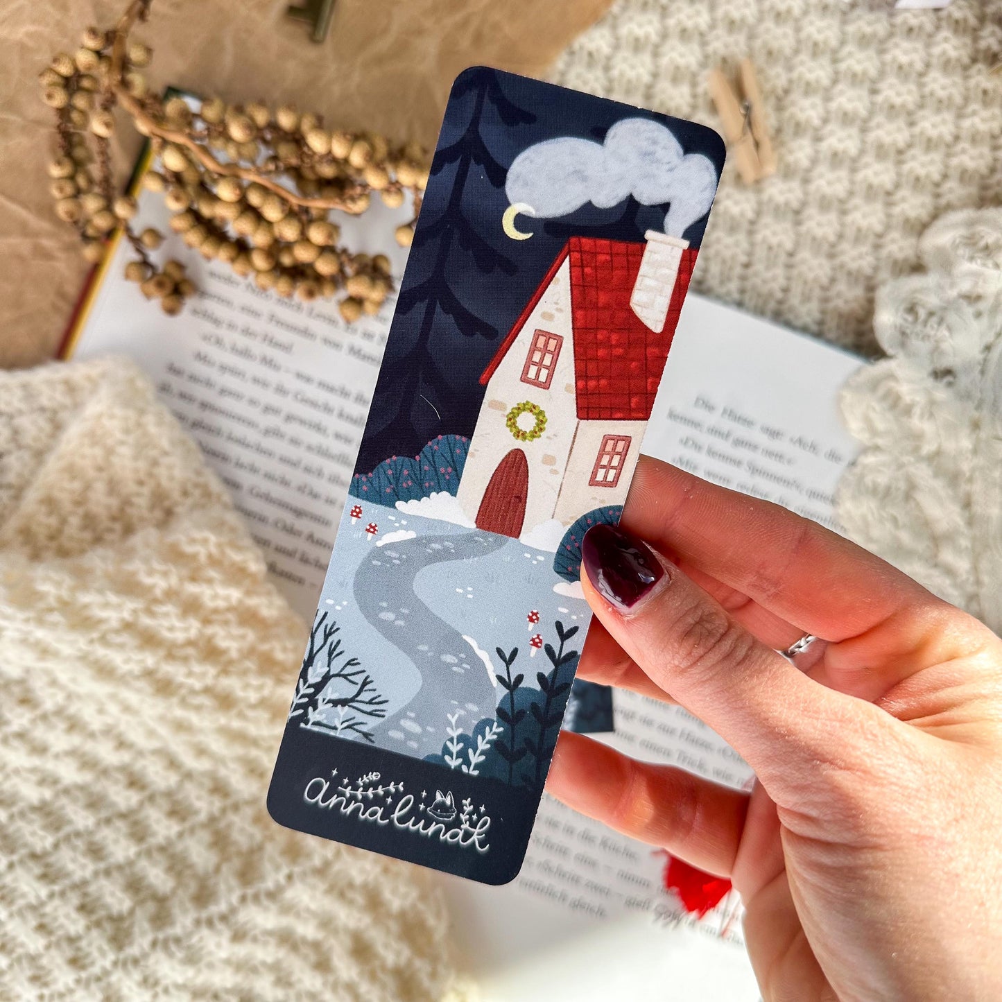 Bookmark - Hedgehog Winter House