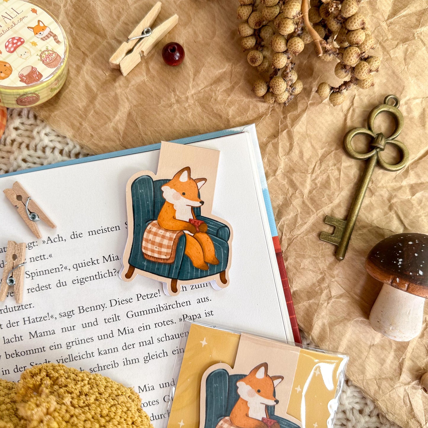 Magnetic Bookmark - Cozy Evening Fox