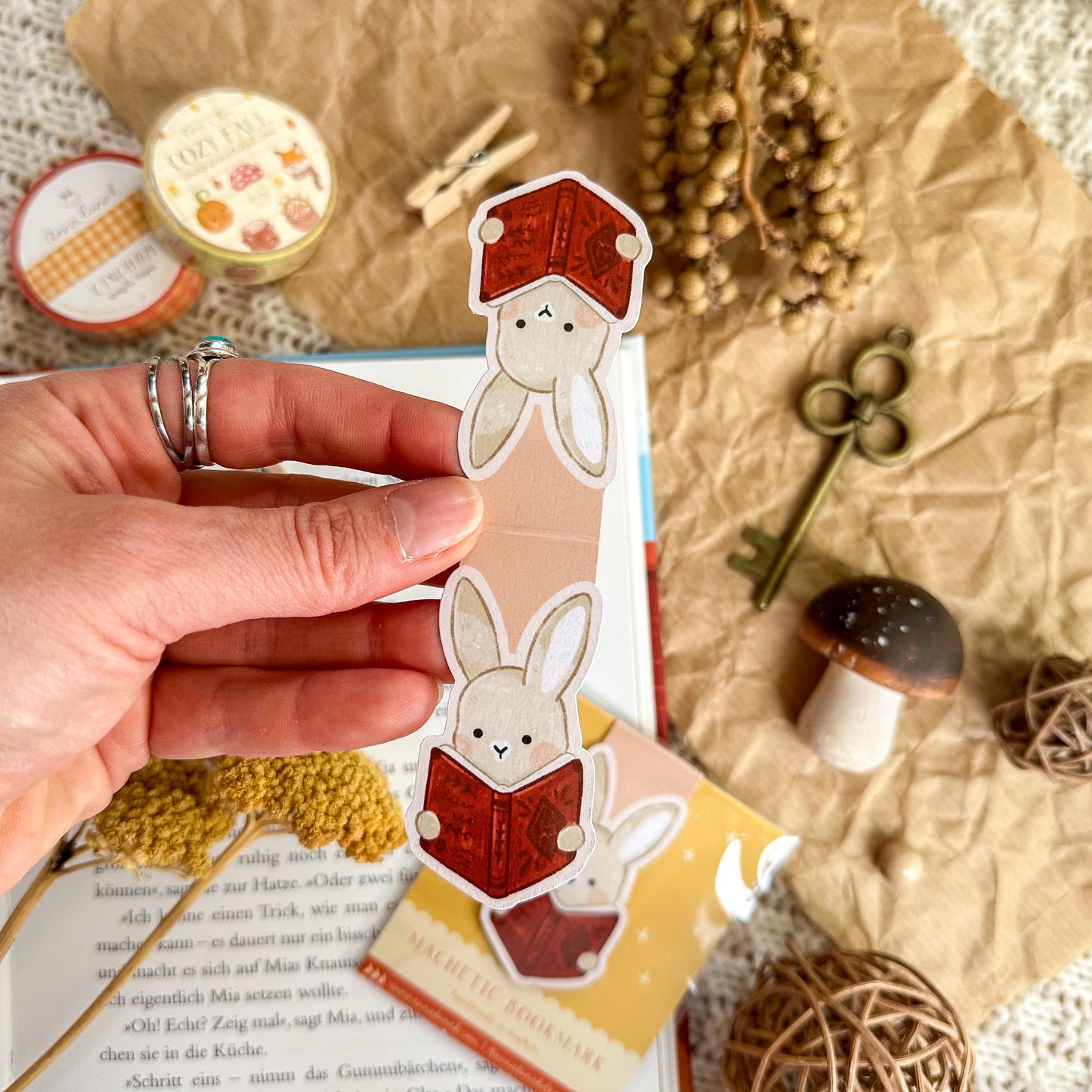 Magnetic Bookmark - Bunny Reader