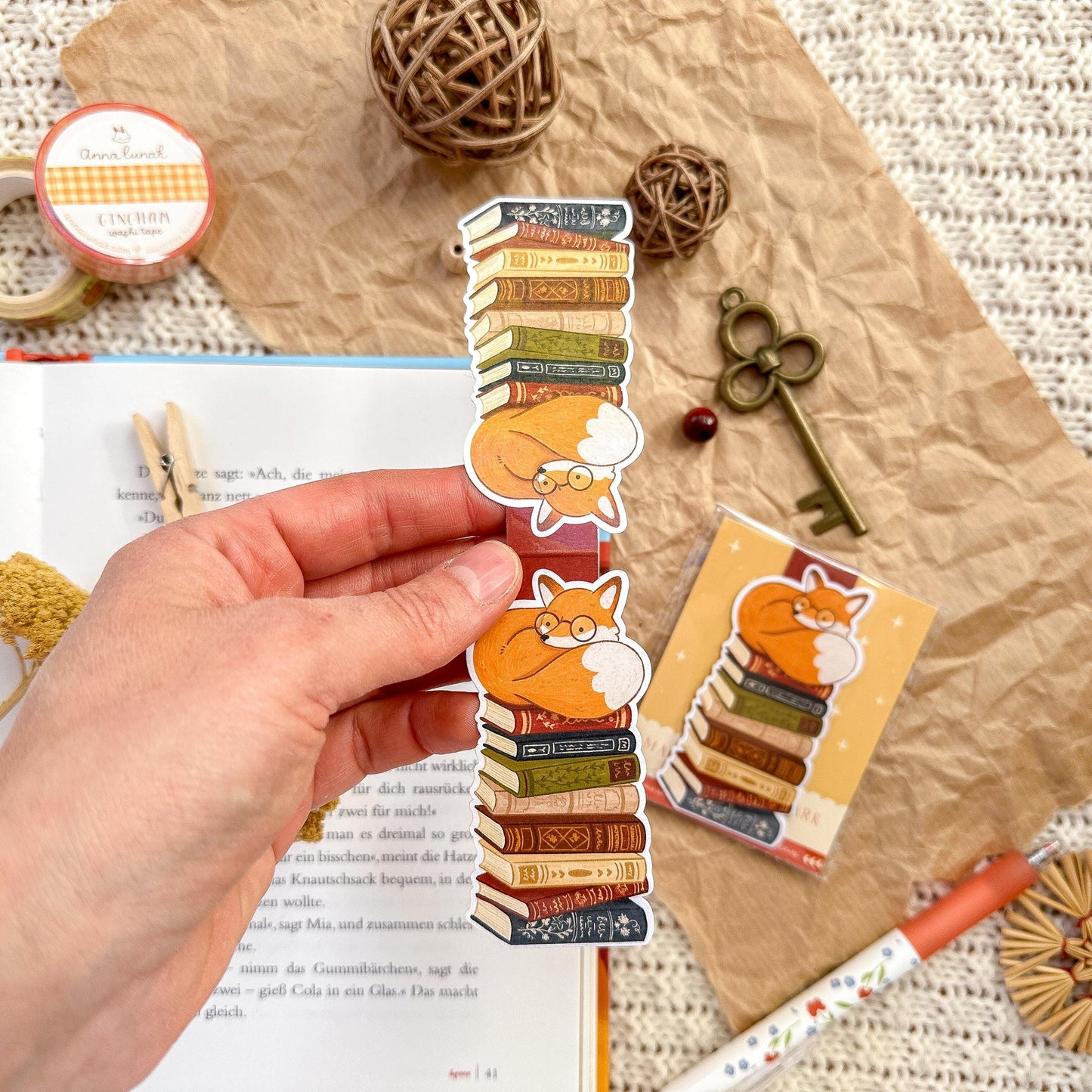 Magnetic Bookmark - Book Lover Fox