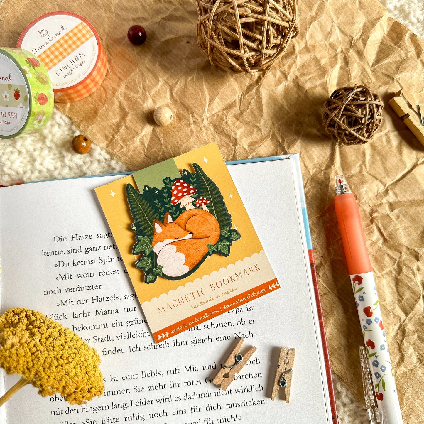 Fern Fox Magnetic Bookmark