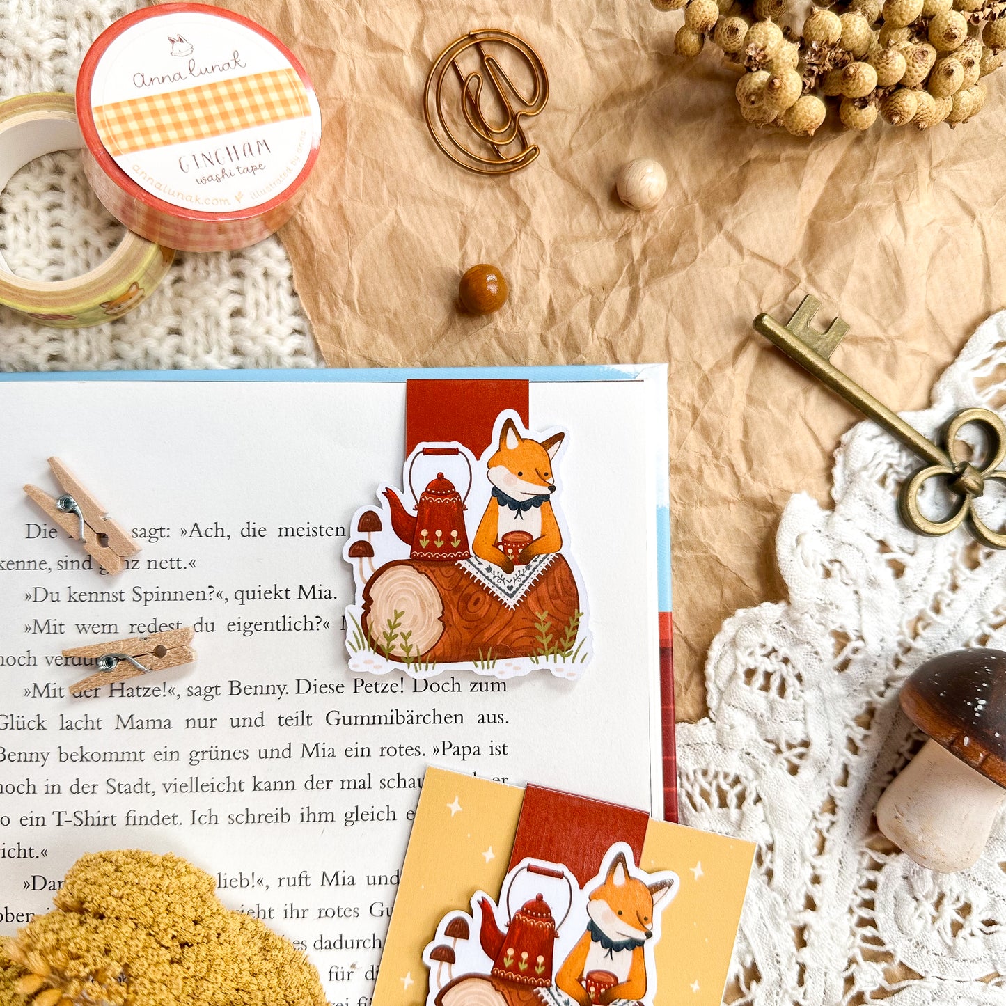 Magnetic Bookmark - Outdoor Teatime Fox