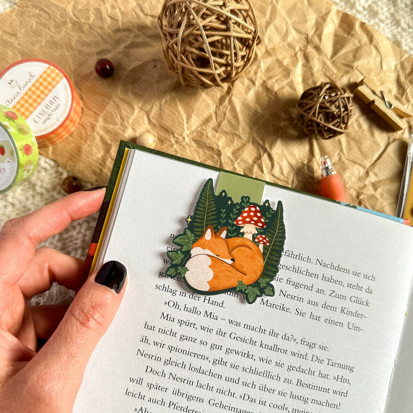 Fern Fox Magnetic Bookmark