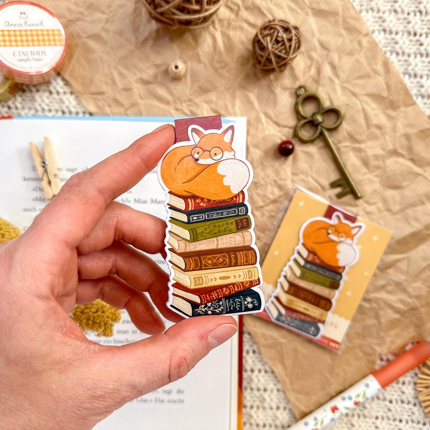 Magnetic Bookmark - Book Lover Fox