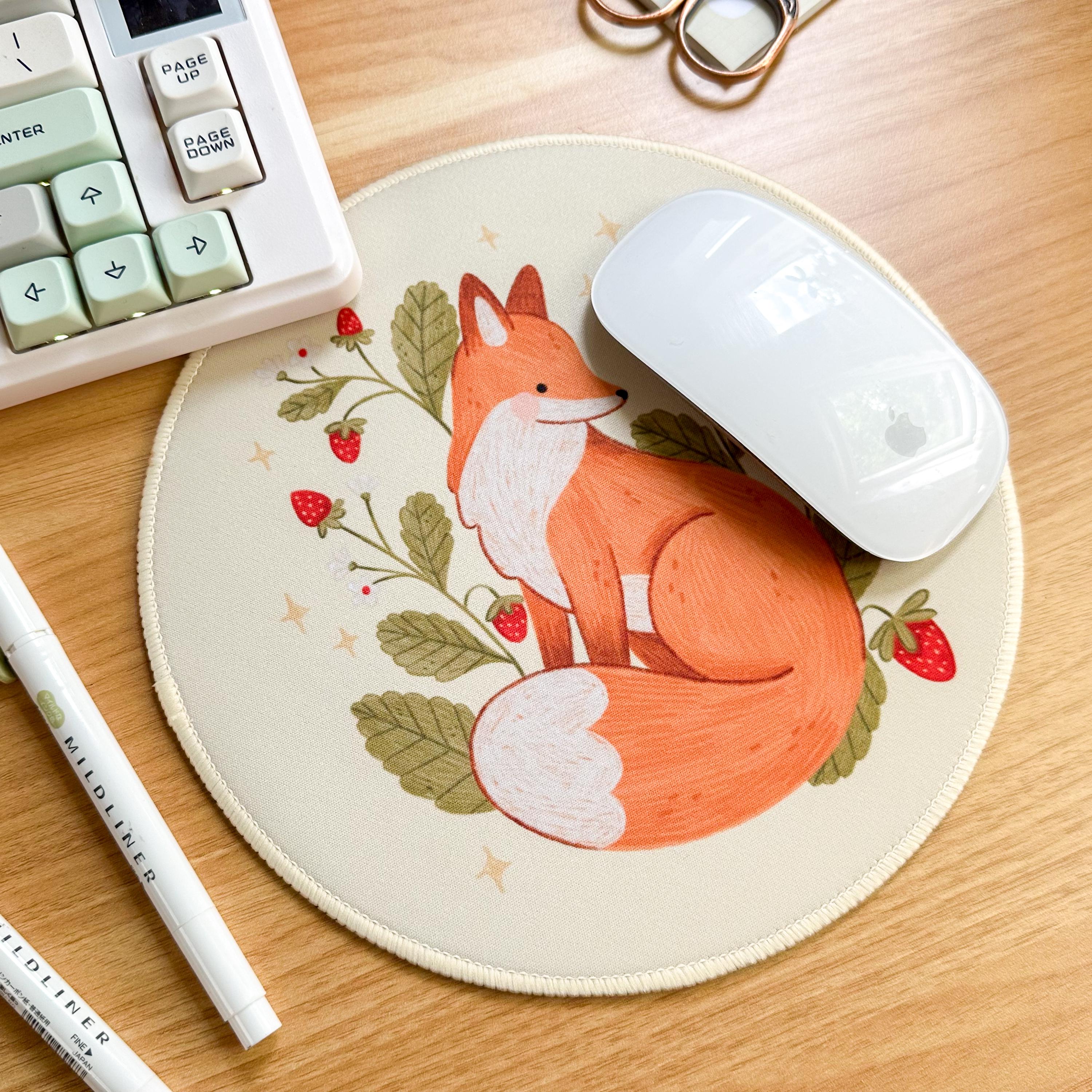 Round Waterproof Mousepad - Strawberry Fox – Anna Lunak Store