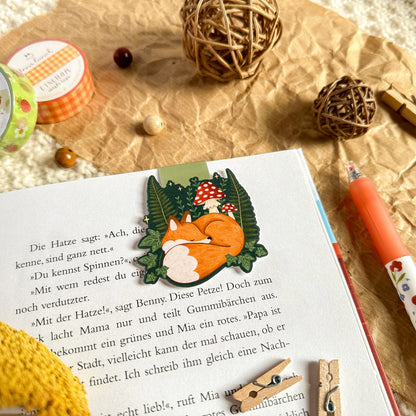 Fern Fox Magnetic Bookmark