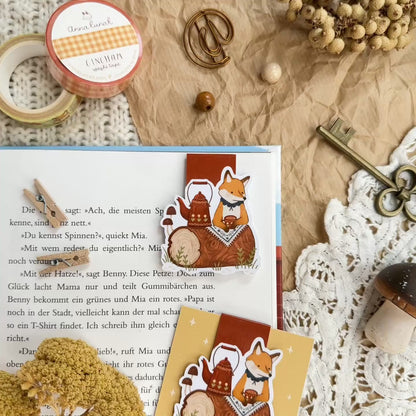 Magnetic Bookmark - Outdoor Teatime Fox